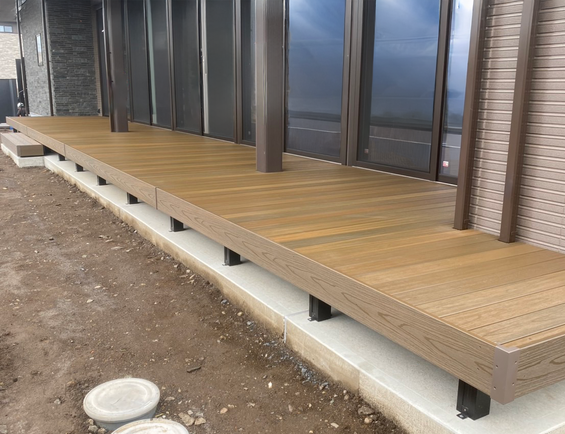 ウッドデッキの写真